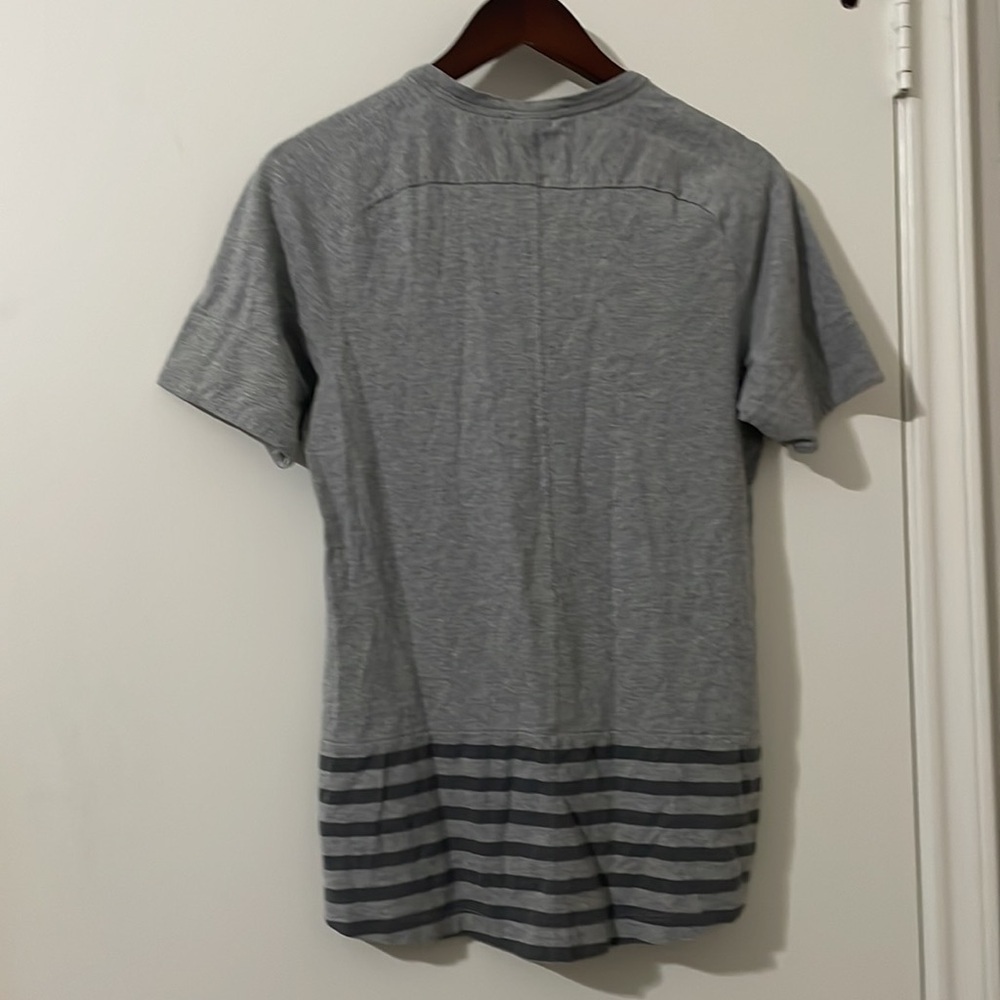 NIKE F.C. T-SHIRT SIDELINE DARK GREY HEATHER/BLACK SIZE S - Picture 3 of 7